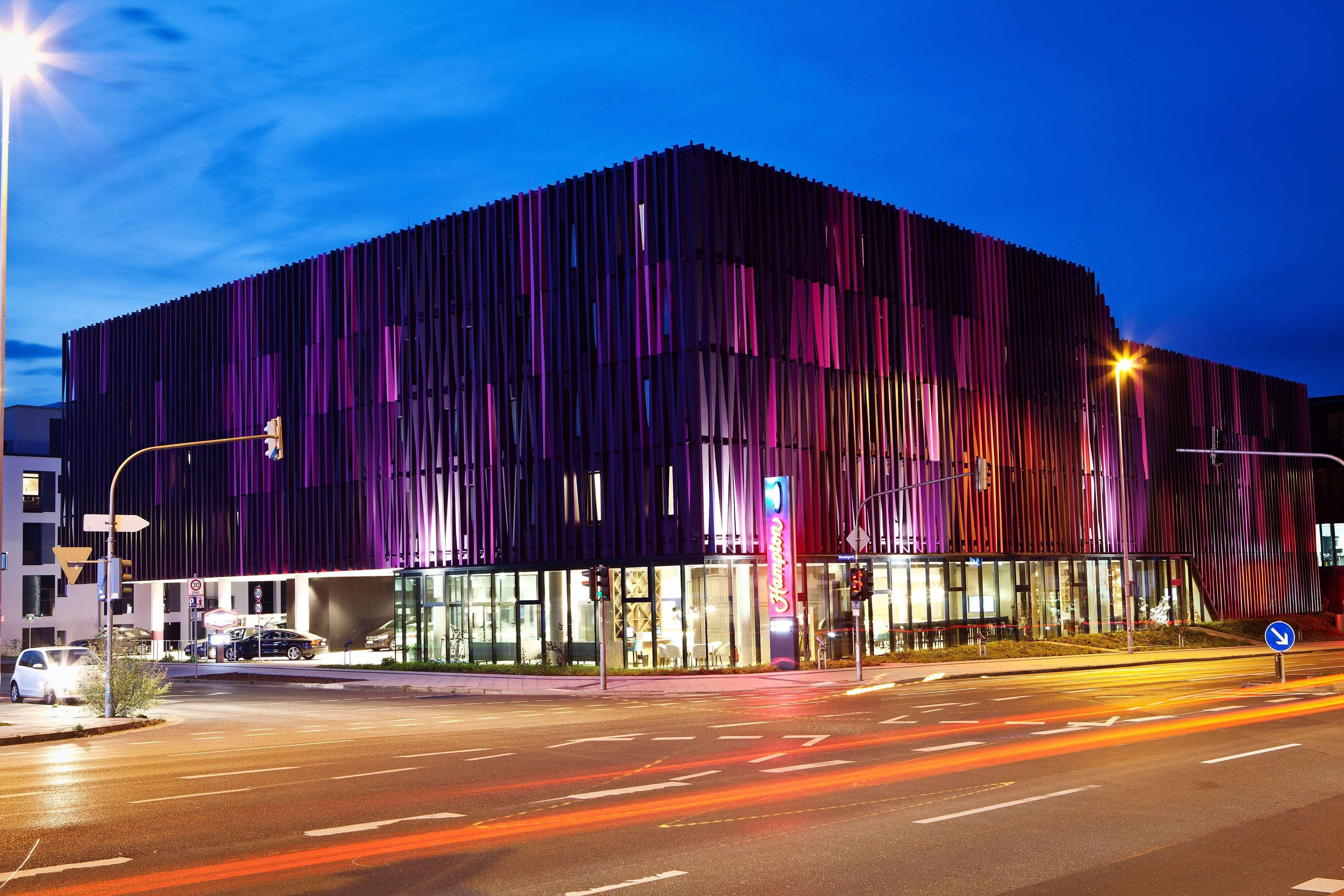 Hampton By Hilton Aachen Tivoli Hotel Bagian luar foto